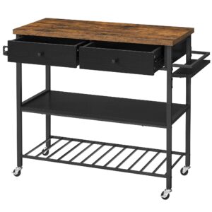 Stor køkkenø med skuffer og hjul - rustikt design